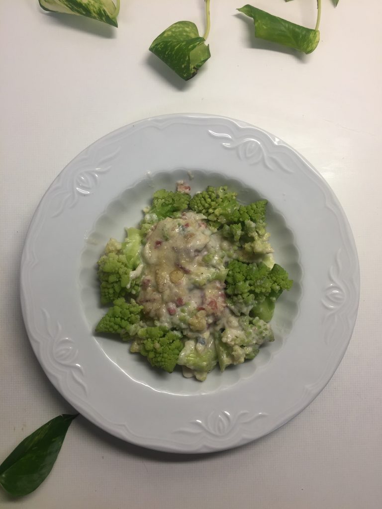 Receta de romanesco en salsa de queso